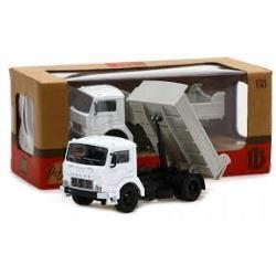 JELCZ 317 1:43 BIAŁY